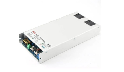 Распространенные проблемы промышленного электропитания в промышленных машинах и решениях