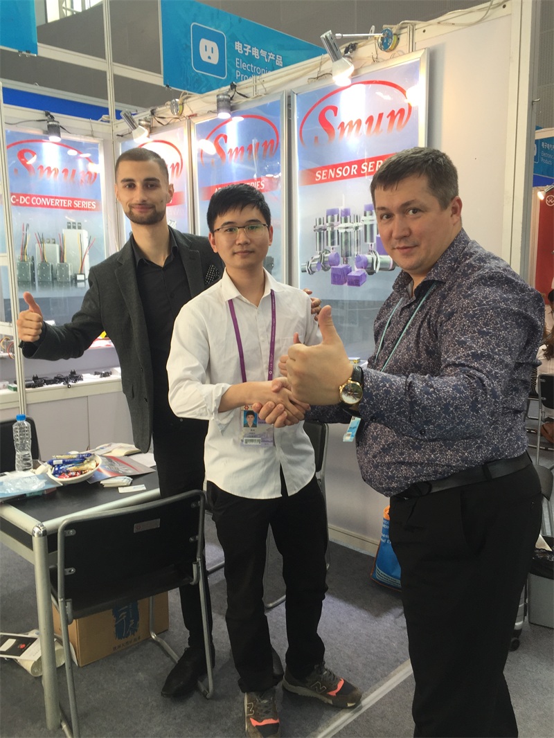 картонная ярмарка 1